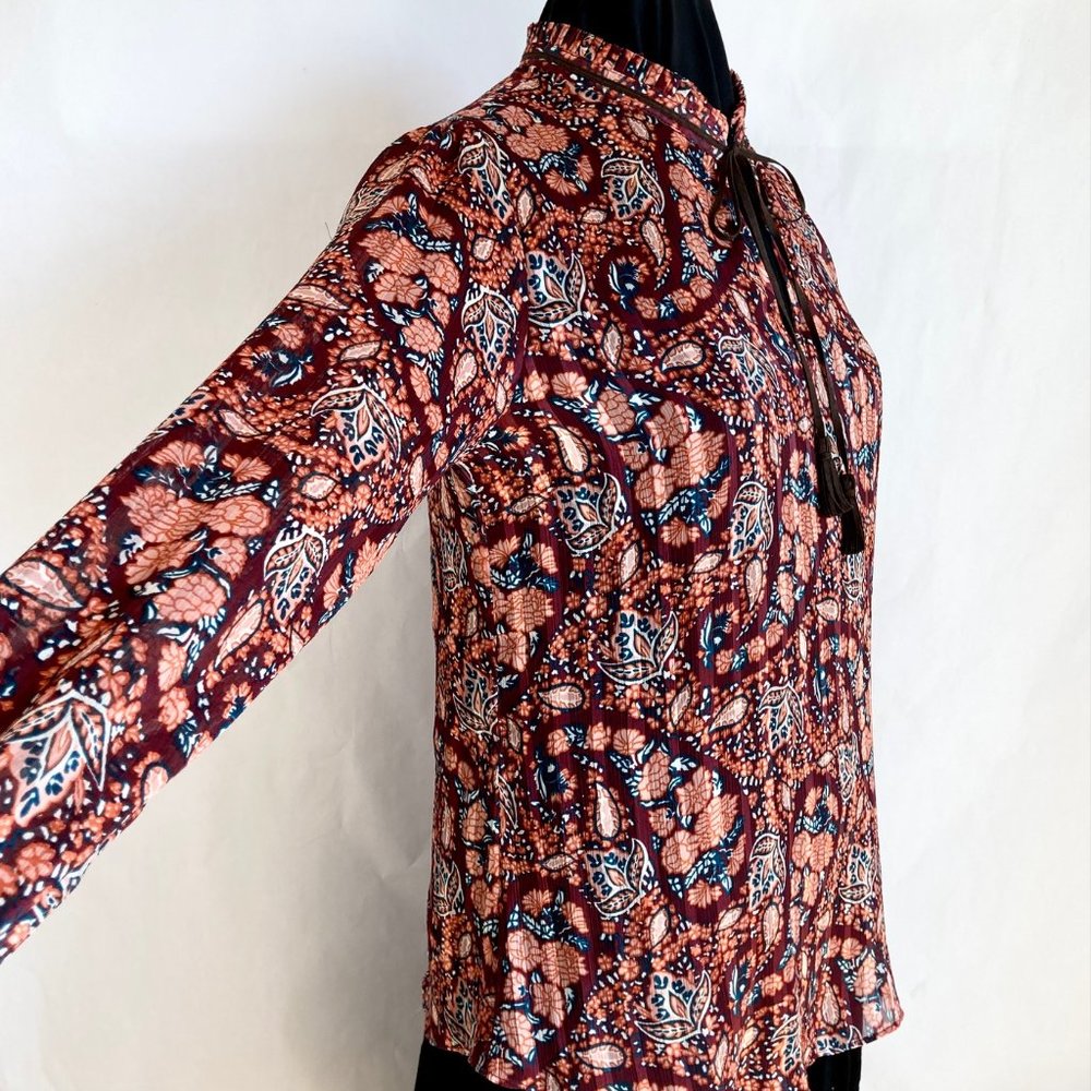 Lucky Brand Blue and Rust Paisley Semi-Sheer Flowy Peasant Top Sz M Boho Western